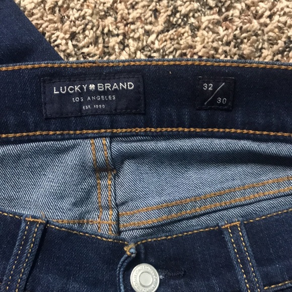 Mens Lucky Brand 410 Athletic Slim stretch jeans in Classic dark wash | NWT - Picture 5 of 7